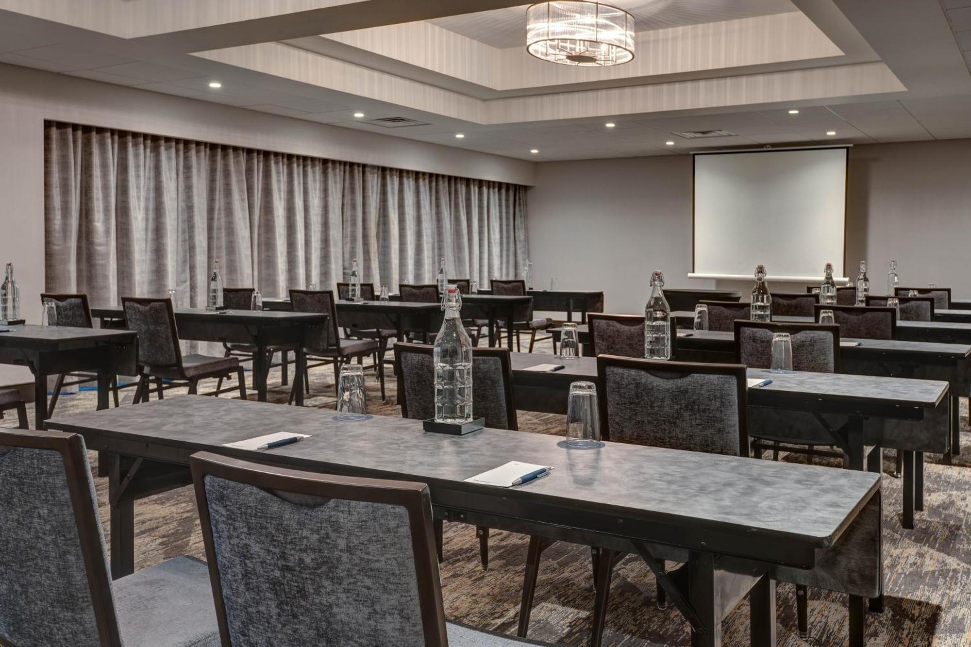 Sheraton Eatontown Hotel Luaran gambar